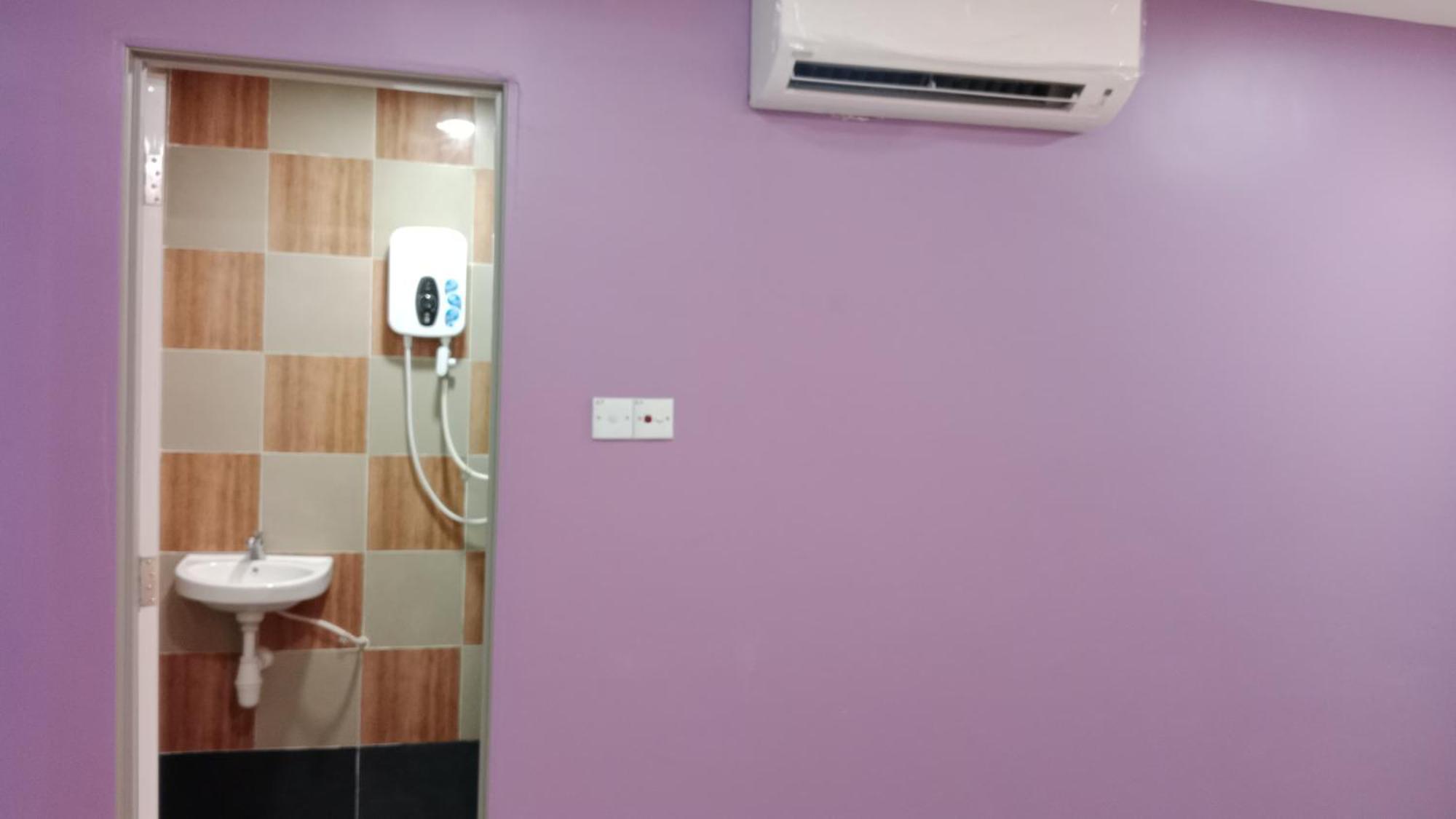 Отель Nilai H2 Экстерьер фото